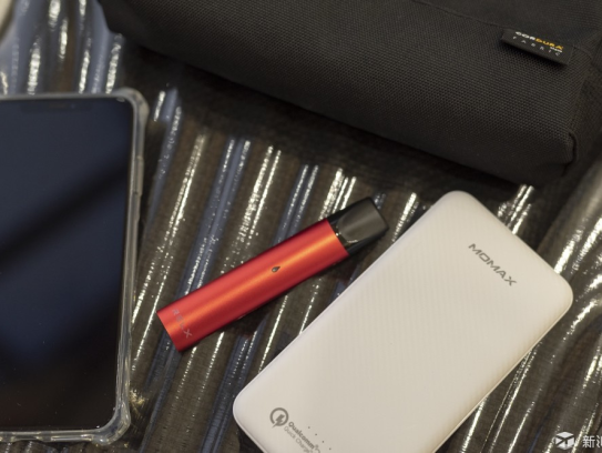 悦友关于悦刻二代阿尔法-月夜罗兰测评